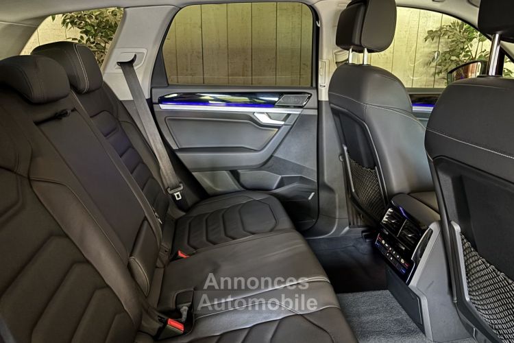 Volkswagen Touareg 3.0 TSI-e HYBRID 381 CV ELEGANCE TIPTRONIC - <small></small> 49.950 € <small>TTC</small> - #9