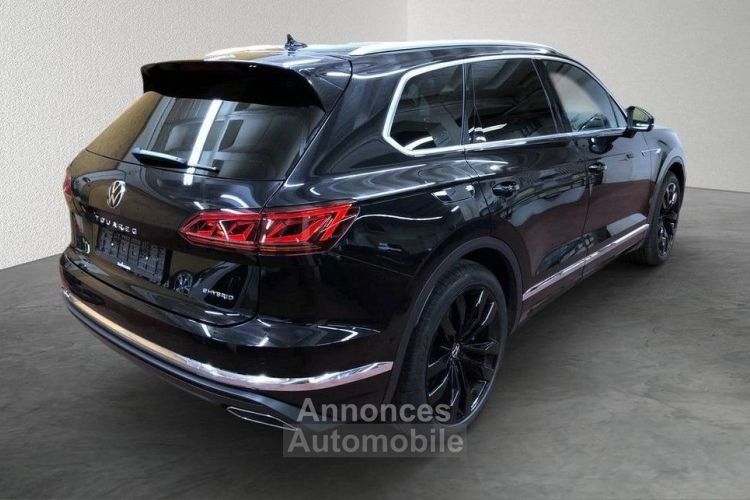 Volkswagen Touareg 3.0 TSI eHybrid 381ch 4Motion - <small></small> 55.800 € <small>TTC</small> - #3