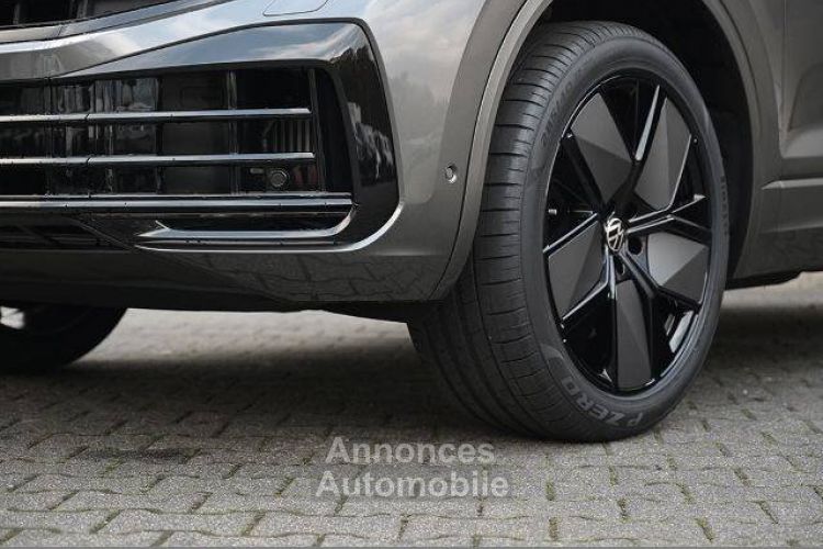 Volkswagen Touareg 3.0 TSI eHybrid 462ch R 4Motion BVA8 - <small></small> 82.500 € <small>TTC</small> - #7