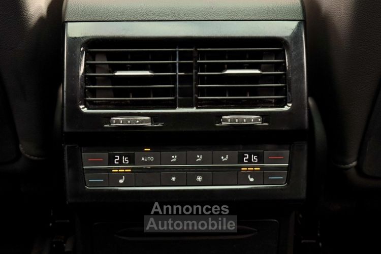 Volkswagen Touareg 3.0 V6 TDI 286 R-line 4Motion 22000e doptions / Suspension Pneumatique Toit Attelage Cockpit - <small></small> 46.990 € <small>TTC</small> - #23