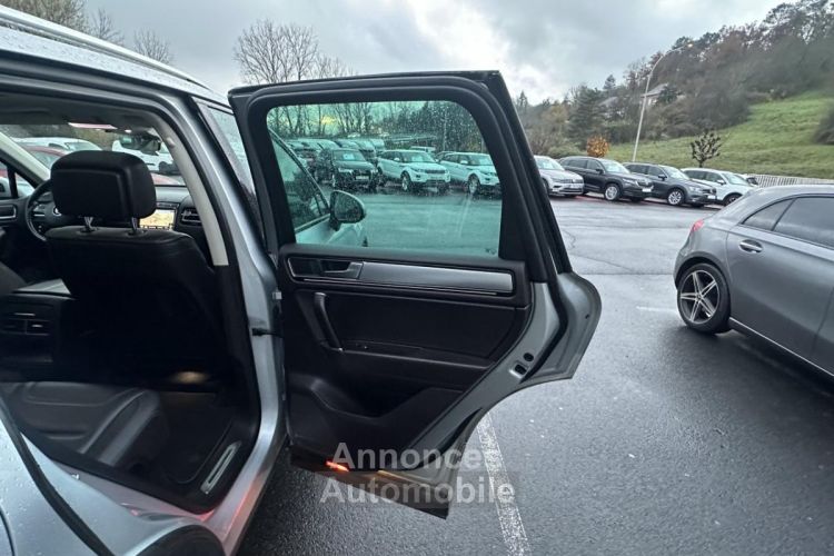 Volkswagen Touareg 3.0 V6 TDI BlueMotion - 262 - BV Tiptronic R-Line 4Motion Gps + Camera AR + Toit O - <small></small> 30.990 € <small>TTC</small> - #35