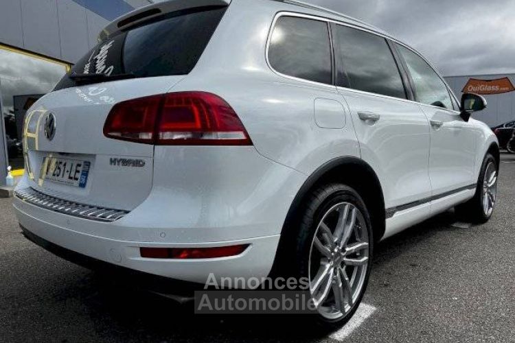 Volkswagen Touareg 3.0 V6 TFSI 379ch Hybrid RLINE - <small></small> 34.990 € <small>TTC</small> - #6