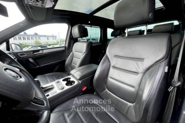 Volkswagen Touareg 3.0 V6 TFSI 379ch Hybrid RLINE - <small></small> 34.990 € <small>TTC</small> - #8