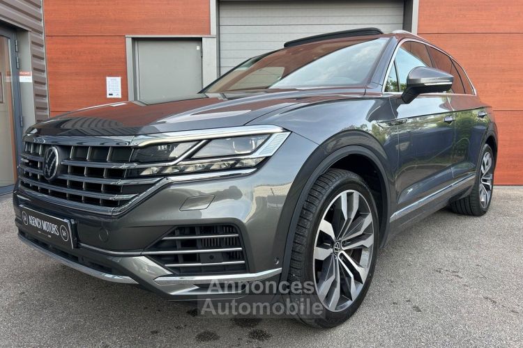 Volkswagen Touareg 3.0l TSI V6 Ehybird 381ch Tiptronic 8 4Motion Elegance 06/2021 Toit Ouvrant - <small></small> 49.990 € <small>TTC</small> - #1