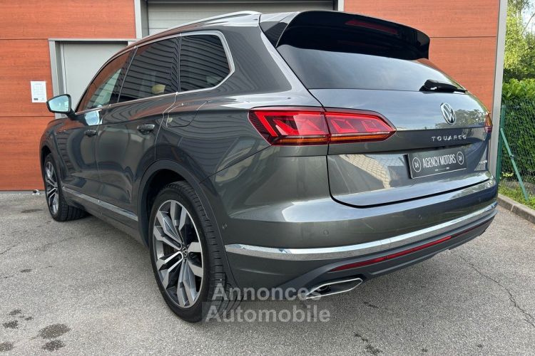 Volkswagen Touareg 3.0l TSI V6 Ehybird 381ch Tiptronic 8 4Motion Elegance 06/2021 Toit Ouvrant - <small></small> 49.990 € <small>TTC</small> - #2