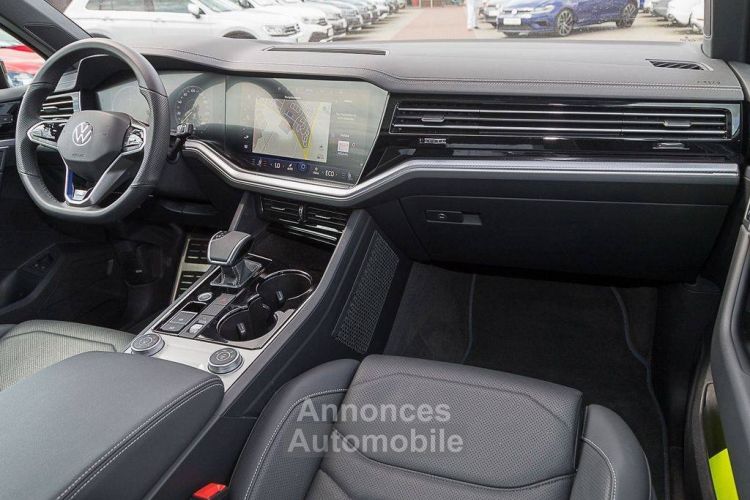 Volkswagen Touareg III 3.0 TSI eHybrid 462ch R 4Motion BVA8 - <small></small> 60.900 € <small>TTC</small> - #3