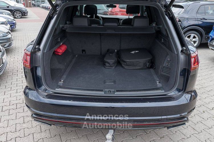 Volkswagen Touareg III 3.0 TSI eHybrid 462ch R 4Motion BVA8 - <small></small> 60.900 € <small>TTC</small> - #7