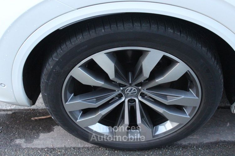 Volkswagen Touareg III 3.0 V6 TDI 286 4WD R-LINE EXCLUSIVE AUTO (Attelage) - <small></small> 40.990 € <small>TTC</small> - #25