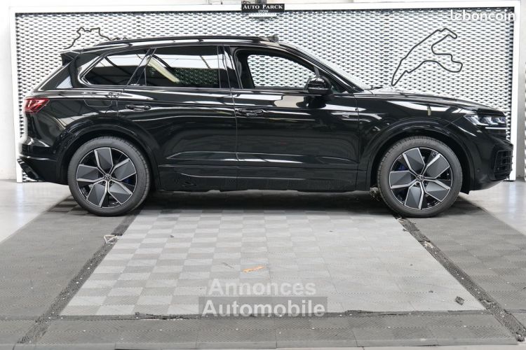 Volkswagen Touareg New R Hybrid 462ch 4 Motion 1° Main Francais Tva Recuperable Vision Nocture Dynaudio Attelage Soft Close Ja21 Pack Line Sieges Massants + Ventilees 74 - <small></small> 109.950 € <small></small> - #3