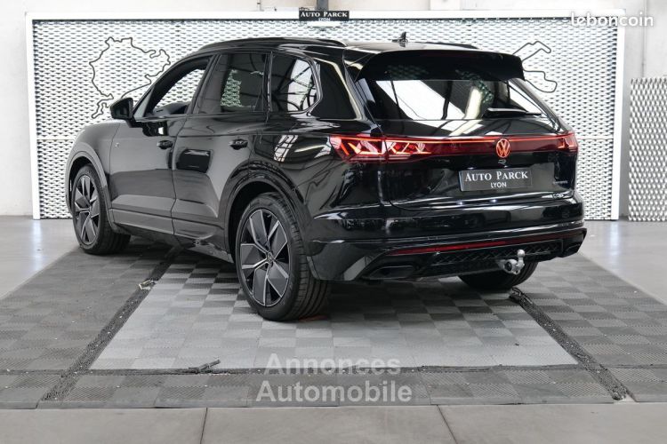 Volkswagen Touareg New R Hybrid 462ch 4 Motion 1° Main Francais Tva Recuperable Vision Nocture Dynaudio Attelage Soft Close Ja21 Pack Line Sieges Massants + Ventilees 74 - <small></small> 109.950 € <small></small> - #4