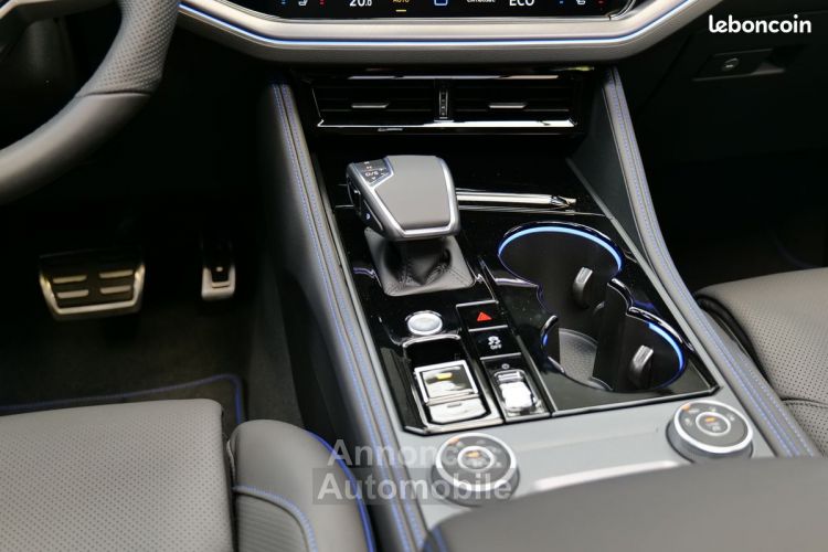 Volkswagen Touareg New R Hybrid 462ch 4 Motion 1°main Francais Tva Recuperable Gps Xenon Attelage Soft Close Home Link Detecteur Angles Morts Dynaudio Ja 22 Pack Rline F - <small></small> 114.950 € <small></small> - #7