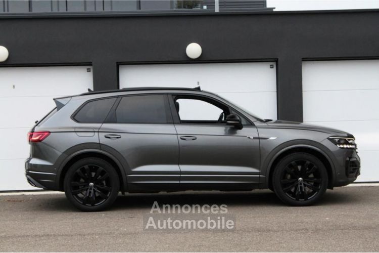 Volkswagen Touareg R E-Hybrid 462Ch | LLD 990e-Mois PANO ATTELAGE ACC - <small></small> 63.900 € <small>TTC</small> - #7