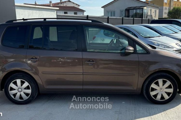 Volkswagen Touran 1.4 TSI 140 ch DSG7 CONFORTLINE + ATTELAGE SIEGES CHAUFFANTS - <small></small> 10.989 € <small>TTC</small> - #8