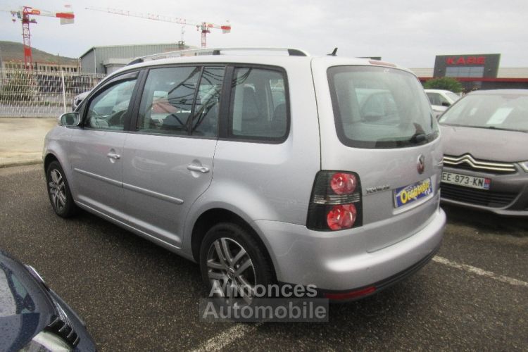 Volkswagen Touran 1.4 TSI 140 Confortline - <small></small> 5.990 € <small>TTC</small> - #6