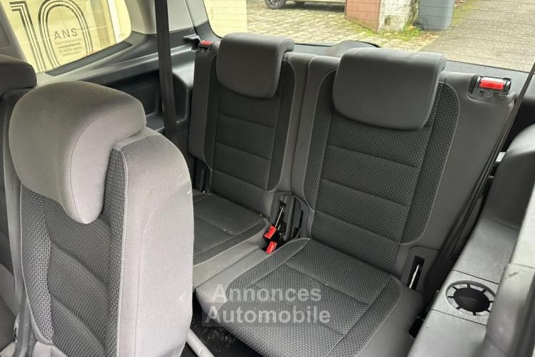 Volkswagen Touran 1.6 TDI 105 BLUEMOTION CONFORTLINE - <small></small> 11.490 € <small>TTC</small> - #11