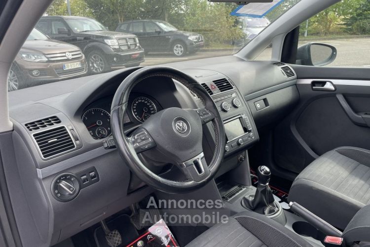 Volkswagen Touran 1.6 TDI 105CH BLUEMOTION TECHNOLOGY FAP CARAT - <small></small> 13.890 € <small>TTC</small> - #4