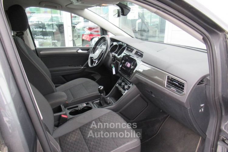 Volkswagen Touran 1.6 TDI 115 BMT 7pl Connect - <small></small> 17.990 € <small>TTC</small> - #33