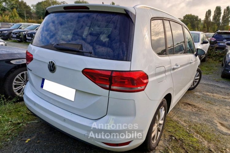 Volkswagen Touran 1.6 TDI 115 DSG 7 Confortline Business GPS CAMERA 5 PLACES - <small></small> 14.970 € <small></small> - #2