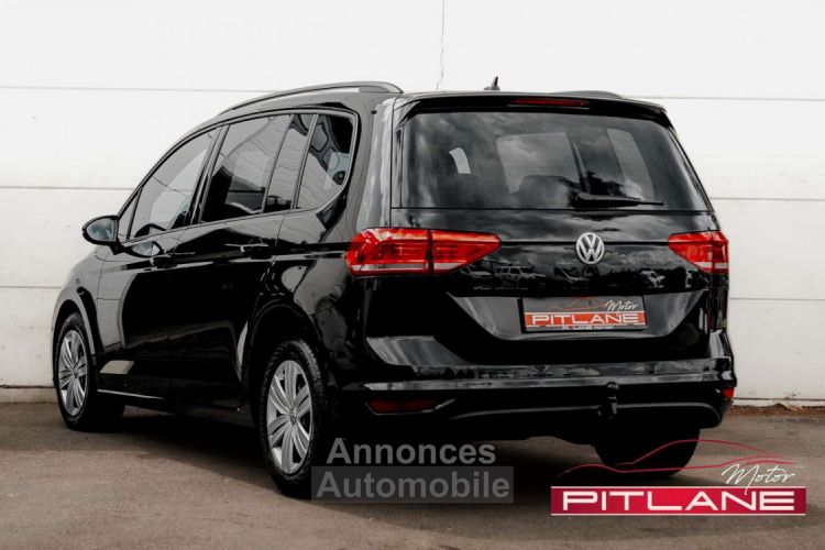 Volkswagen Touran 1.6 TDi ATTELAGE CRUISE + ACC PARK-ASSIST ! - <small></small> 17.390 € <small>TTC</small> - #2