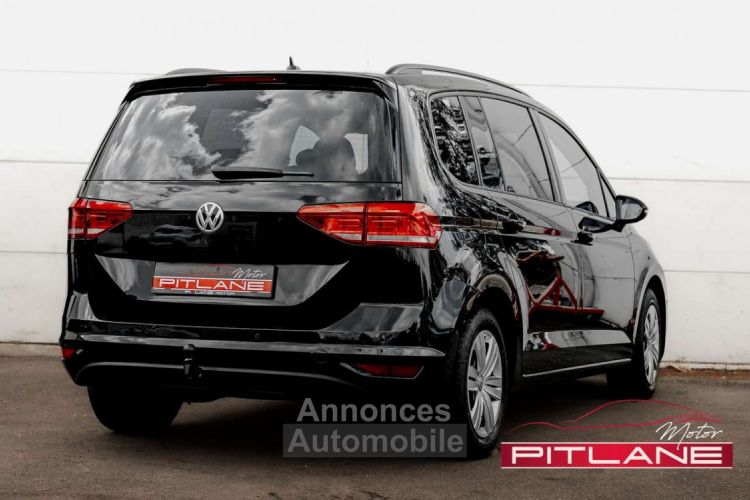 Volkswagen Touran 1.6 TDi ATTELAGE CRUISE + ACC PARK-ASSIST ! - <small></small> 17.390 € <small>TTC</small> - #4