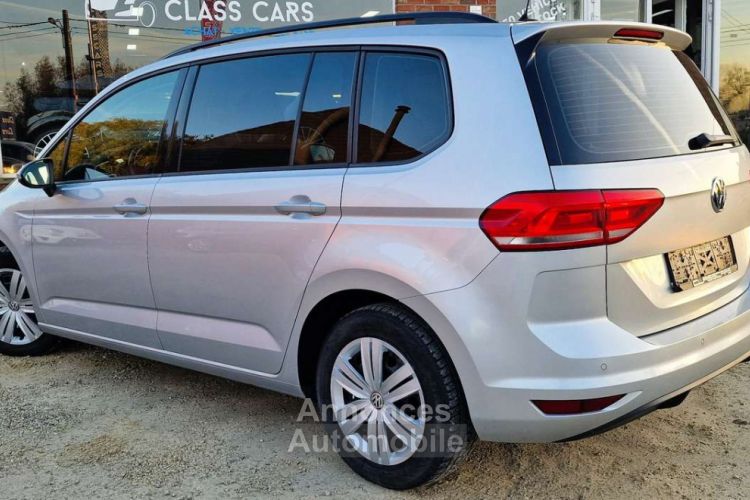 Volkswagen Touran 1.6 TDi Bte AUTO-CLIM-RADARS-GARANTIE 1AN-EURO 6d - <small></small> 15.990 € <small>TTC</small> - #4