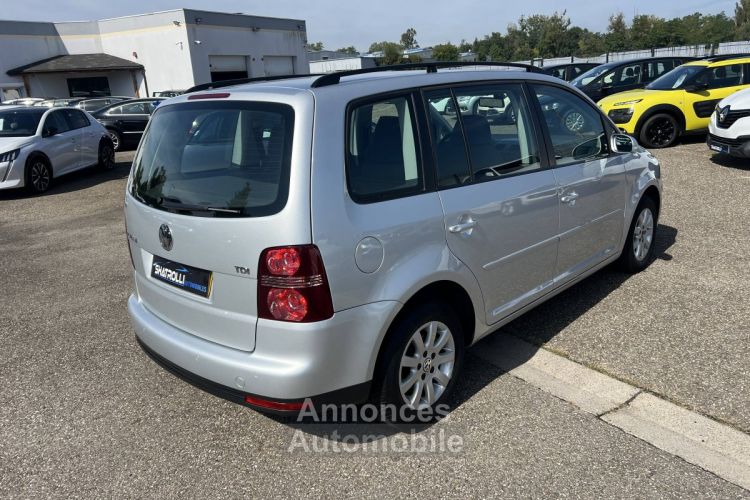 Volkswagen Touran 1.9 TDI 105ch Confort 1erMain Clim Régulateur BV6 100,000 Kms DistriOK - <small></small> 9.990 € <small>TTC</small> - #5