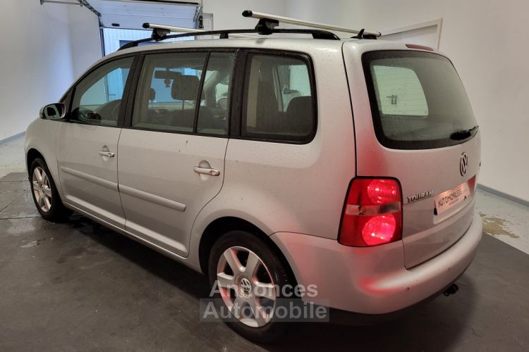 Volkswagen Touran (2) 1.9 TDI 105 CONFORT - <small></small> 3.990 € <small>TTC</small> - #5