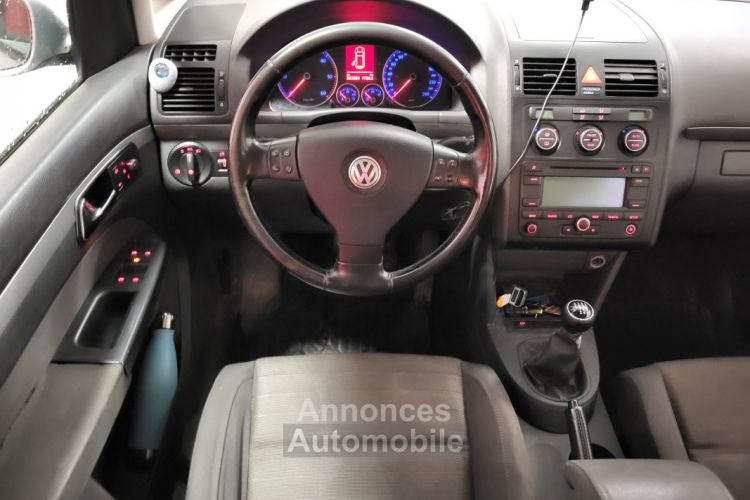 Volkswagen Touran (2) 1.9 TDI 105 CONFORT - <small></small> 3.990 € <small>TTC</small> - #13