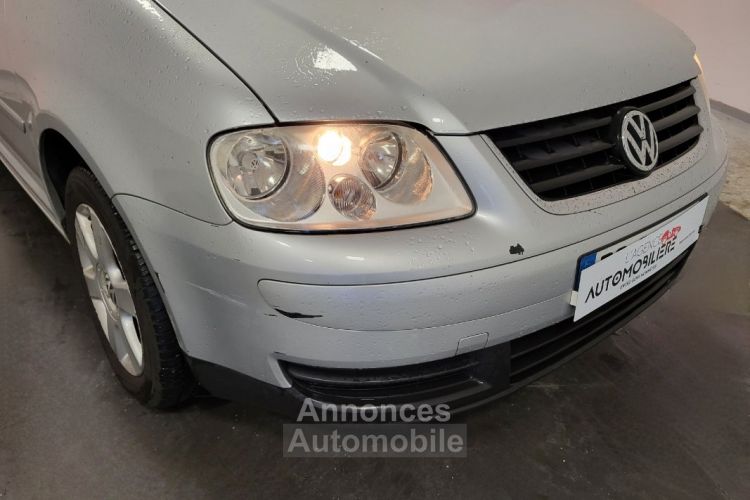 Volkswagen Touran (2) 1.9 TDI 105 CONFORT - <small></small> 3.990 € <small>TTC</small> - #29