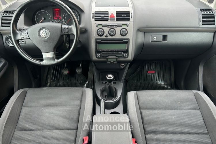 Volkswagen Touran 2.0 16S TDI 140 Freestyle - <small></small> 9.990 € <small>TTC</small> - #2