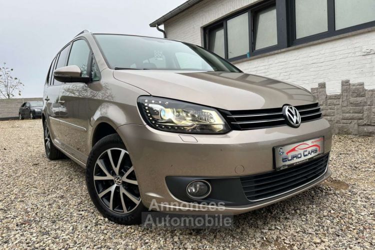 Volkswagen Touran 2.0 CR TDi Highline CUIR-XENON-NAVI-SIEGES CHAUFF- - <small></small> 10.390 € <small>TTC</small> - #2