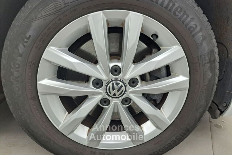 Volkswagen Touran 2.0 TDI 150 CONFORTLINE BUSINESS DSG6 - <small></small> 19.990 € <small>TTC</small> - #21