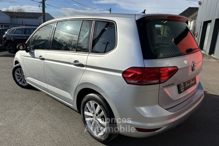 Volkswagen Touran ConfortLine 7 places 2017 - <small></small> 13.990 € <small>TTC</small> - #6