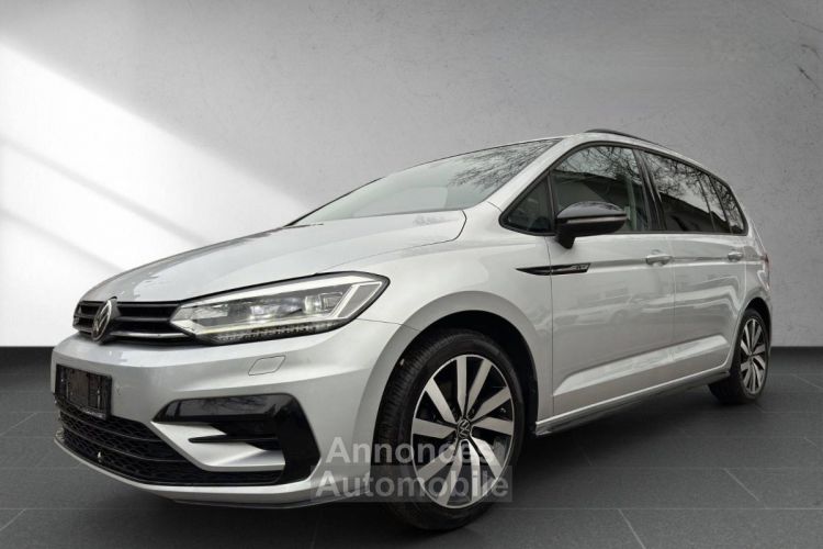 Volkswagen Touran Haut. 2.0 TDI DSG Noir R line PANO - <small></small> 33.490 € <small>TTC</small> - #1