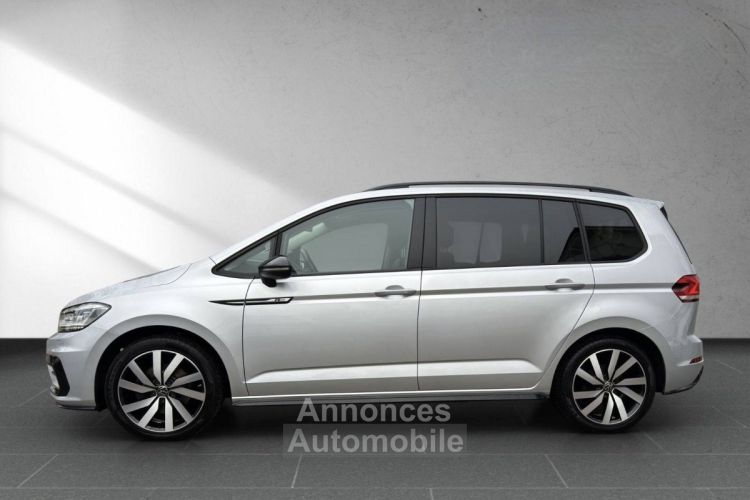 Volkswagen Touran Haut. 2.0 TDI DSG Noir R line PANO - <small></small> 33.490 € <small>TTC</small> - #2