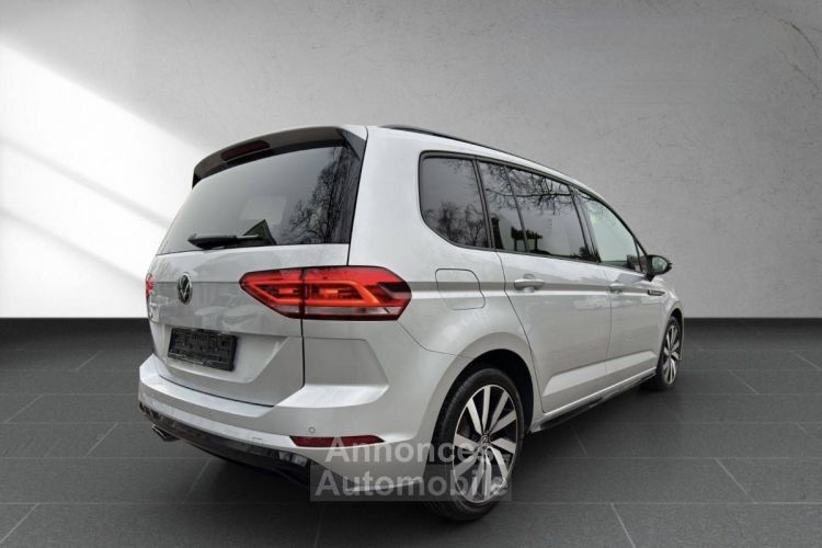 Volkswagen Touran Haut. 2.0 TDI DSG Noir R line PANO - <small></small> 33.490 € <small>TTC</small> - #5