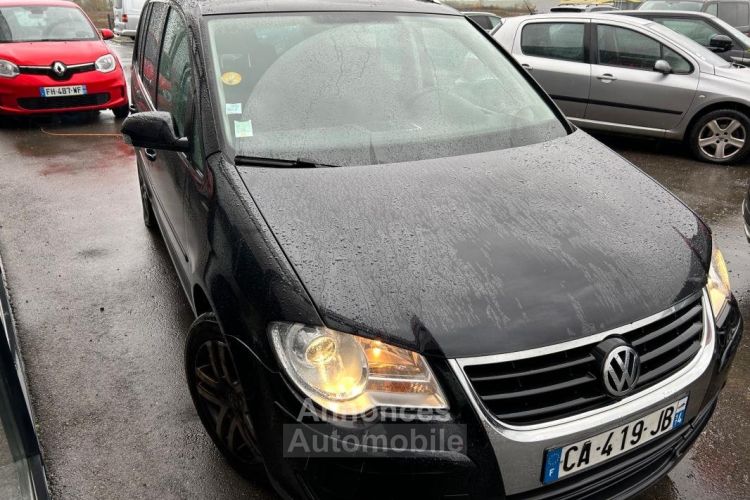 Volkswagen Touran TDI 105 Confort - <small></small> 7.390 € <small>TTC</small> - #3