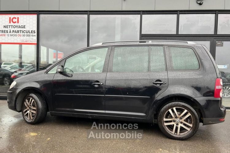 Volkswagen Touran TDI 105 Confort - <small></small> 7.390 € <small>TTC</small> - #4