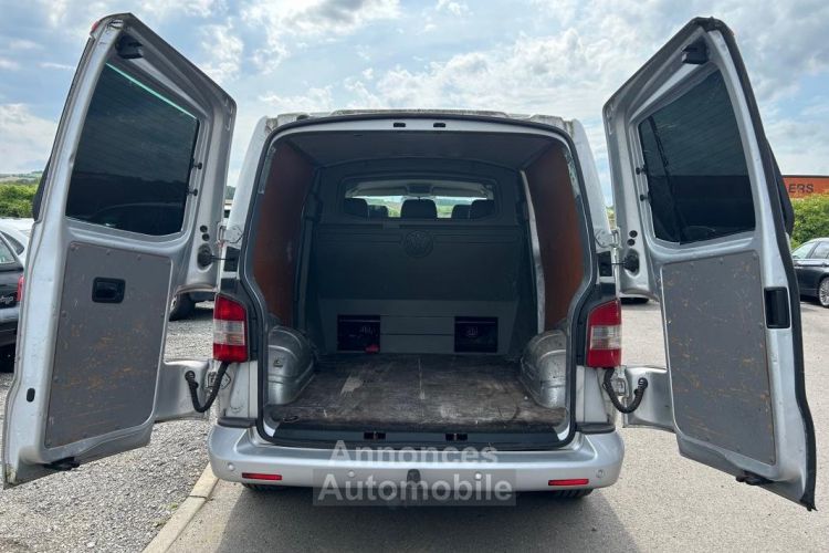 Volkswagen Transporter COMBI 2.5 TDI 174 Long 9pl Tiptronic A - <small></small> 15.990 € <small>TTC</small> - #3