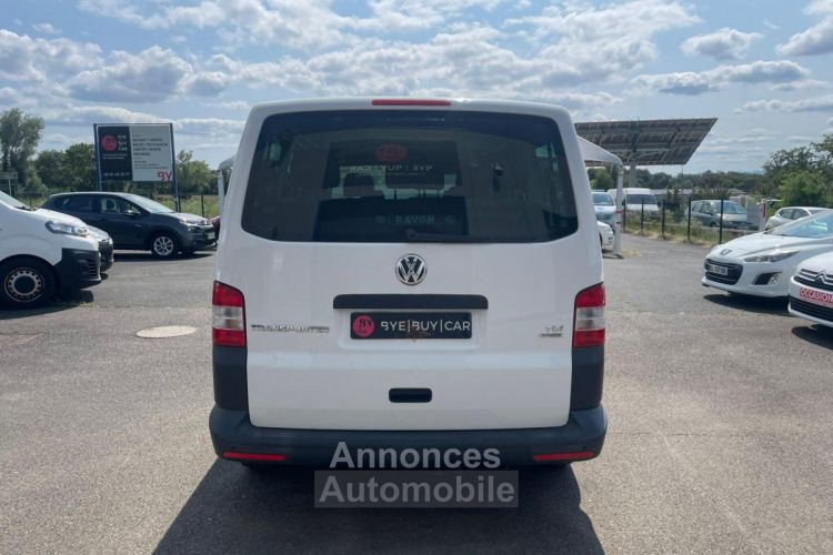 Volkswagen Transporter COMBI CARAVELLE Court 2.0 16V TDI BlueMotion - TVA RECUP 114 9PL T5 GTIE 12M - <small></small> 16.990 € <small>TTC</small> - #6