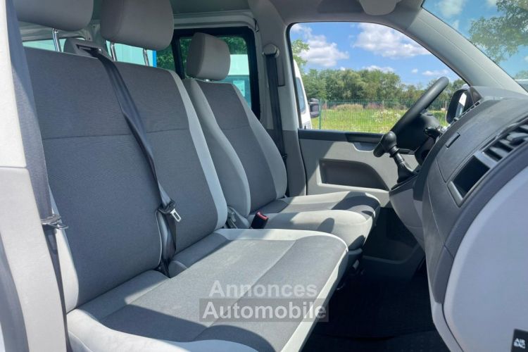 Volkswagen Transporter COMBI CARAVELLE Court 2.0 16V TDI BlueMotion - TVA RECUP 114 9PL T5 GTIE 12M - <small></small> 16.990 € <small>TTC</small> - #10