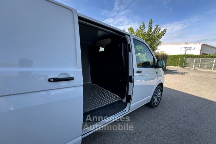 Volkswagen Transporter FOURGON GN TOLE L1H1 2.0 TDI 204 4MOTION - RENFORT ESSIEU 200 KG - JANTES 18'' - ATTELAGE - <small></small> 31.990 € <small>TTC</small> - #21