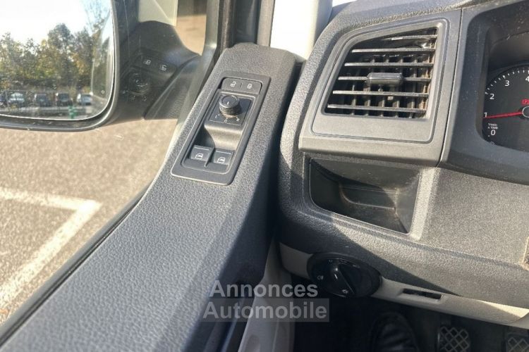 Volkswagen Transporter L2 2.0 TSI 150 9PL 9 places T6 CARAVELLE - <small></small> 29.990 € <small>TTC</small> - #5