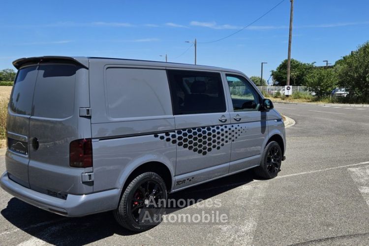 Volkswagen Transporter T6.1 2.0L TDI 150CH LOOK « TCR » PROCAB 5 PLACES - <small></small> 41.900 € <small>TTC</small> - #21