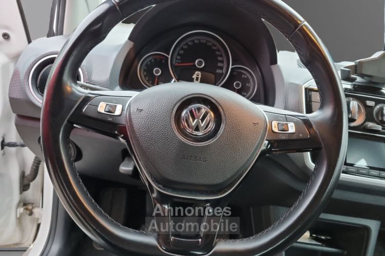 Volkswagen Up 1.0 60 BlueMotion Technology BVM5 Up! Connect GARANTIE 12 mois - <small></small> 7.680 € <small>TTC</small> - #12