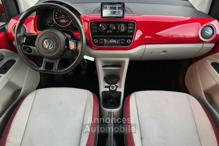 Volkswagen Up 1.0 60ch High Up! - <small></small> 6.990 € <small>TTC</small> - #2