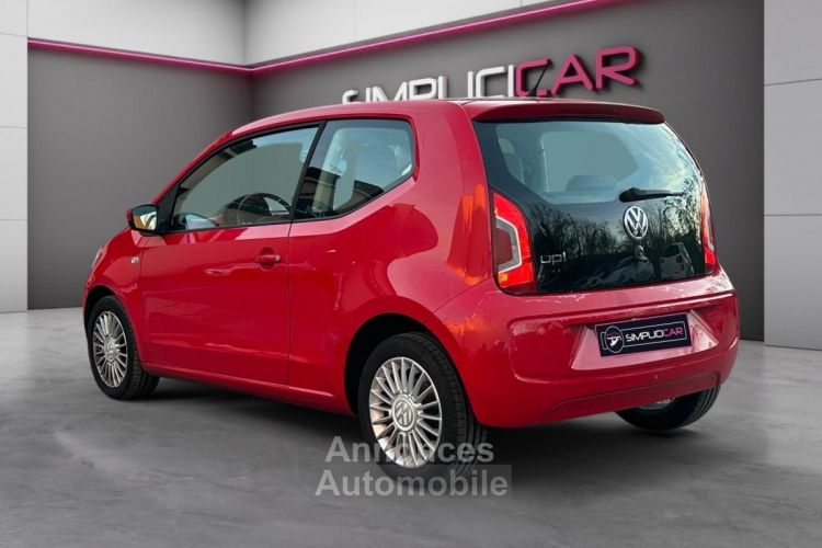 Volkswagen Up 1.0 60ch High Up! - <small></small> 6.990 € <small>TTC</small> - #3