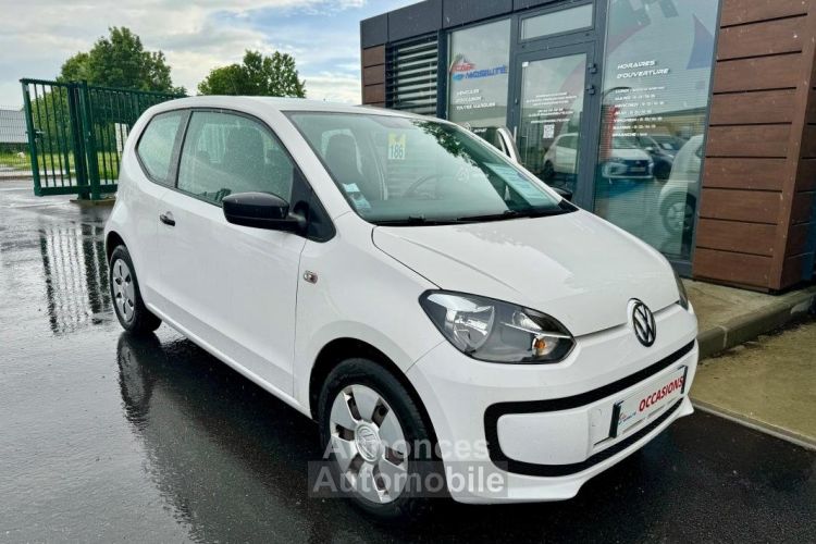 Volkswagen Up Up! 1.0 60 CH Take BVM5 - <small></small> 5.990 € <small>TTC</small> - #1