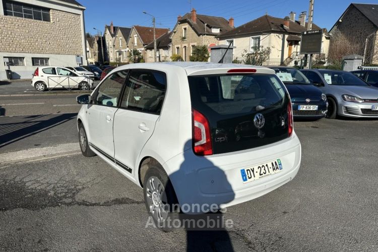 Volkswagen Up UP! 1.0i - 75 Bva Club Gps + Radar AR + Clim - <small></small> 9.990 € <small>TTC</small> - #3