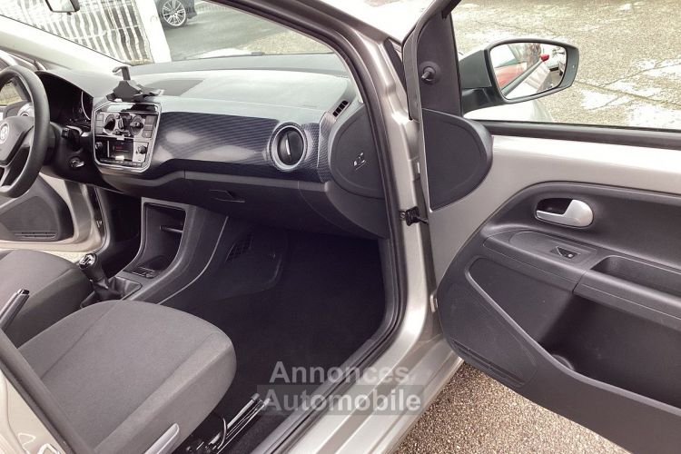 Volkswagen Up Up! 1,0l Basis - <small></small> 7.450 € <small>TTC</small> - #14